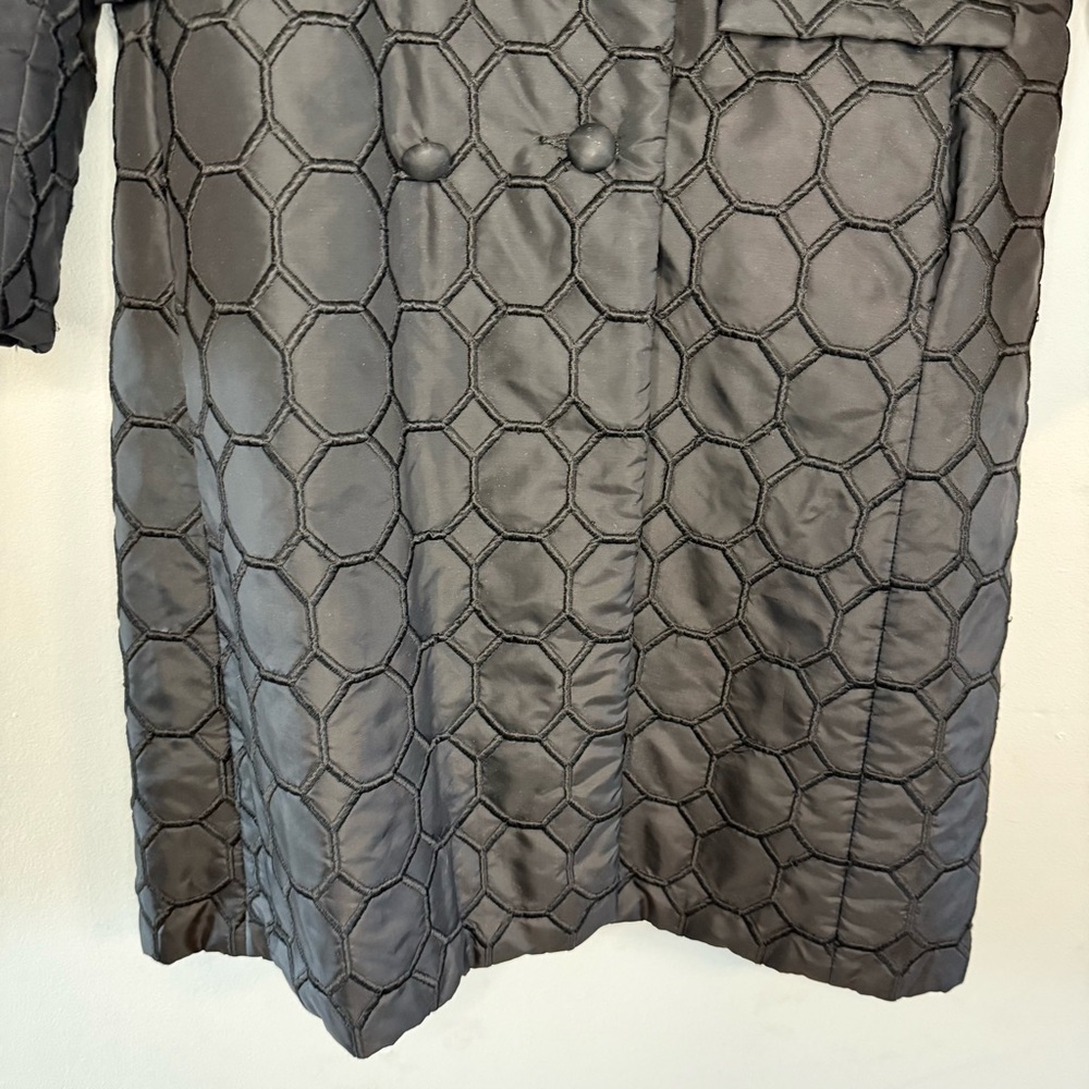 Vintage Lanson Embroidered, Cubic Design All-Weather 1960’s Mod Coat - Picture 5 of 13